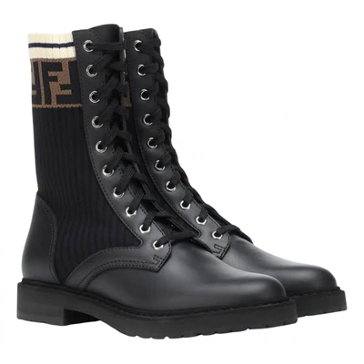 Pre-owned Fendi Leather Ankle Boots In Black