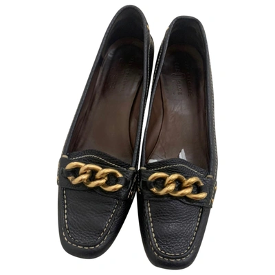 Pre-owned Carshoe Leather Flats In Black