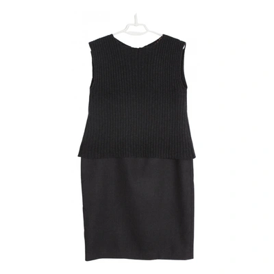 Pre-owned Dolce & Gabbana Wool Mid-length Dress In Black