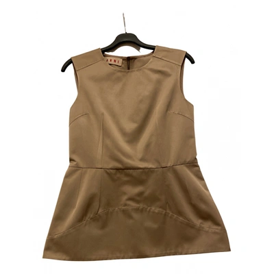 Pre-owned Marni Vest In Gold