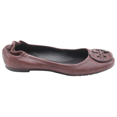 Pre-owned Tory Burch Leather Flats In Red