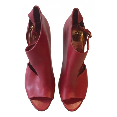 Pre-owned Tom Ford Leather Ankle Boots In Red