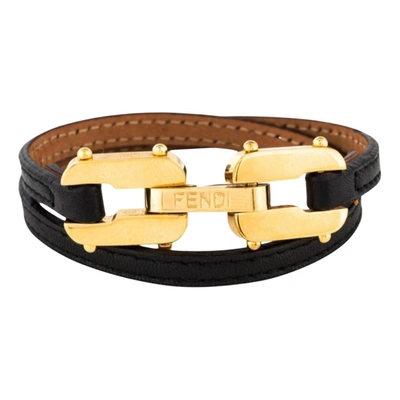 Pre-owned Fendi Leather Bracelet In Black