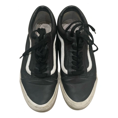 Pre-owned Vans Leather Low Trainers In Black