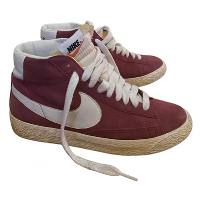 Pre-owned Nike Blazer Leather Trainers In Burgundy