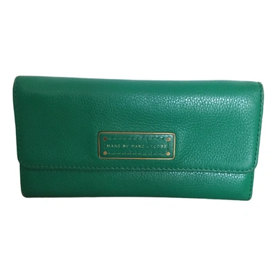 Pre-owned Marc By Marc Jacobs Leather Clutch Bag In Green