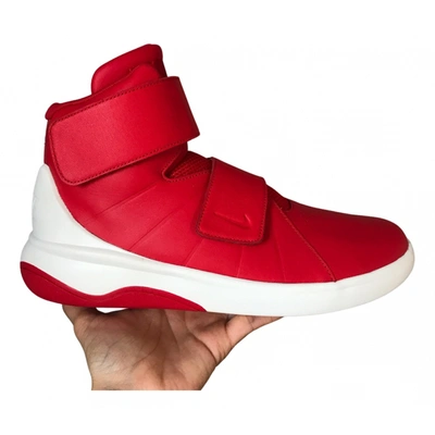 Pre-owned Nike Leather High Trainers In Red