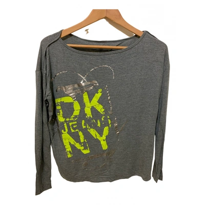 Pre-owned Dkny T-shirt In Grey
