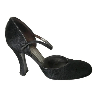Pre-owned Sergio Rossi Pony-style Calfskin Sandals In Black