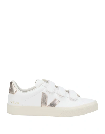 VEJA VEJA RECIFE WOMAN SNEAKERS WHITE SIZE 6.5 SOFT LEATHER