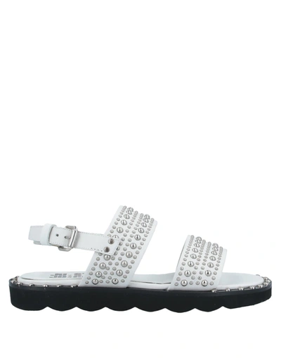 Just Juice Sandals In White
