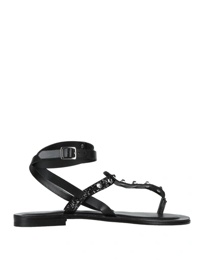 O'dan Li Toe Strap Sandals In Black