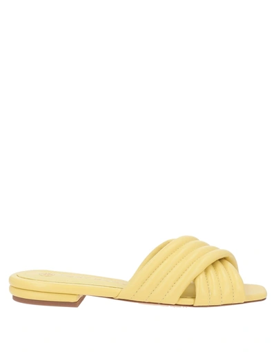 Tory Burch Sandals In Yellow