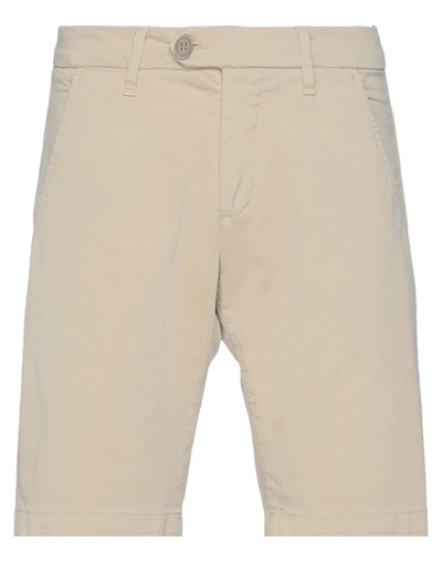 Roy Rogers Roÿ Roger's Man Shorts & Bermuda Shorts Beige Size 31 Cotton, Elastane