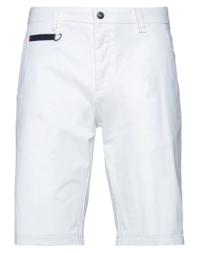 Yes Zee By Essenza Man Shorts & Bermuda Shorts White Size 30 Cotton, Elastane In White