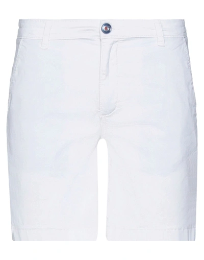 Fred Mello Woman Shorts & Bermuda Shorts White Size 27 Cotton, Elastane