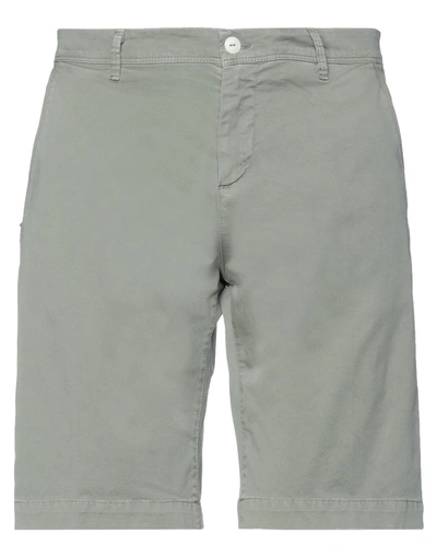 Officina 36 Man Shorts & Bermuda Shorts Sage Green Size 28 Cotton, Elastane