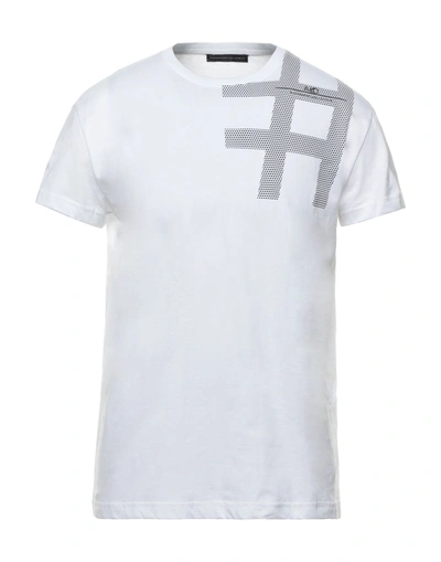 Alessandro Dell'acqua T-shirts In White