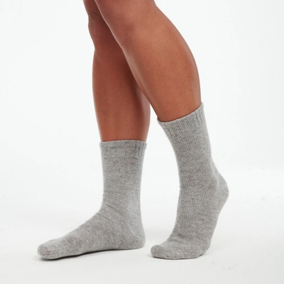 Naadam The Essential Cashmere Socks In Cement