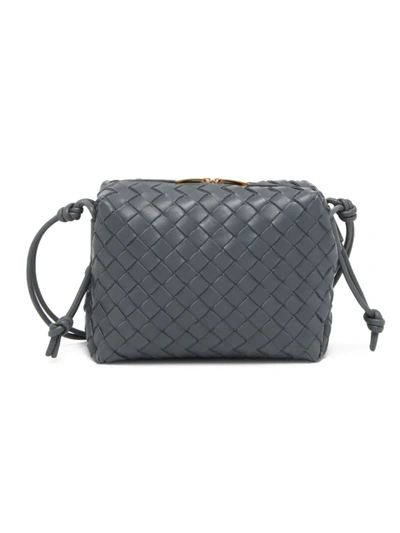 Bottega Veneta Medium Loop Intrecciato Bag In Thunder