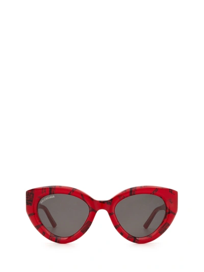 Balenciaga Paris Print Cat Eye-frame Sunglasses In Red
