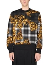 VERSACE JEANS COUTURE VERSACE JEANS COUTURE BAROQUE PRINT CREWNECK SWEATSHIRT