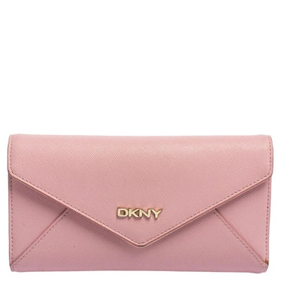 Pre-owned Dkny Pink Saffiano Leather Envelope Flap Wallet