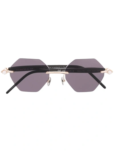 Kuboraum Tinted Geometric Sunglasses In Black