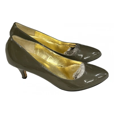Pre-owned Mellow Yellow Patent Leather Heels In Green
