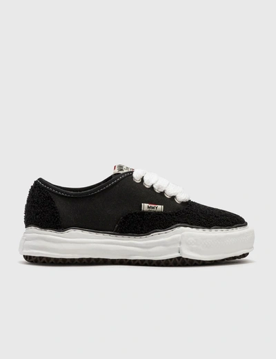 Miharayasuhiro Baker Og Sole Chenille Low Top Sneakers In Black