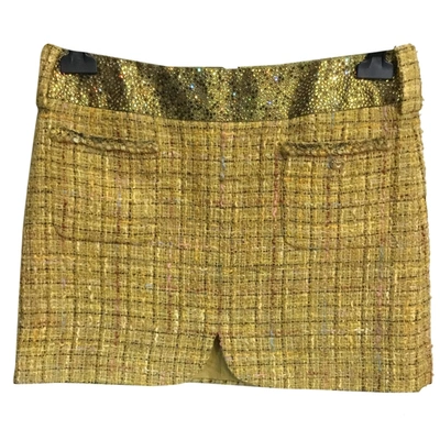 Pre-owned Chanel Wool Mini Skirt In Yellow