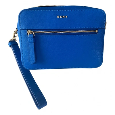 Pre-owned Dkny Leather Purse In Blue