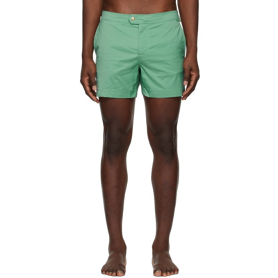 Tom Ford Buckled-sides Micro-faille Swim Shorts In Светло-зелёный