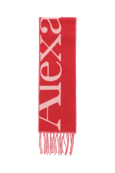 Alexander Mcqueen Logo-jacquard Fringed Cashmere Scarf In Fuxia
