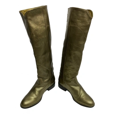 Pre-owned Chanel Leather Boots In Gold