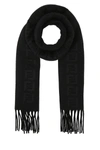 FENDI FENDI LOGO EMBOSSED FRINGED SCARF