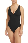 Sea Level Panel Line Multifit One-piece Swimsuit In Black