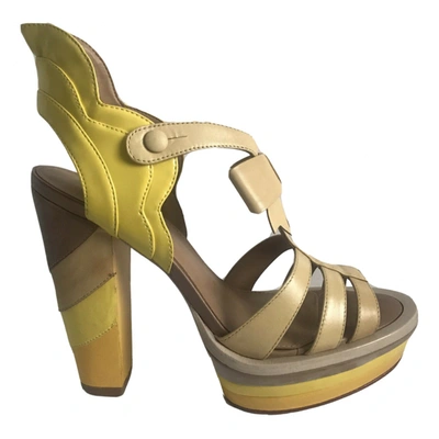 Pre-owned Emma Cook Leather Heels In Yellow