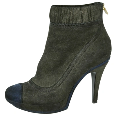 Pre-owned Chanel Ankle Boots In Green