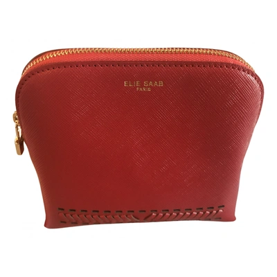 Pre-owned Elie Saab Leather Clutch Bag In Red