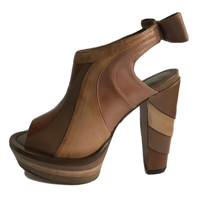 Pre-owned Emma Cook Leather Heels In Brown
