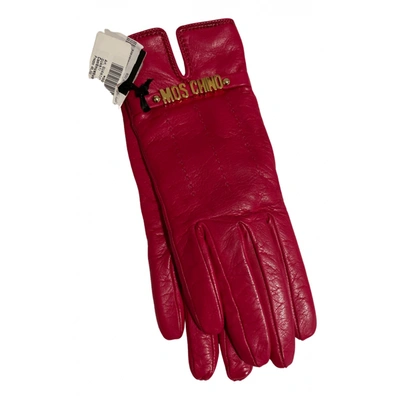 Pre-owned Moschino Leather Gloves In Red