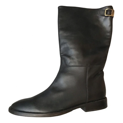 Pre-owned Max Mara Leather Riding Boots In Black