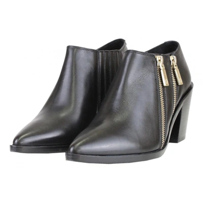 Pre-owned Aigner Leather Ankle Boots In Black