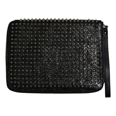 Pre-owned Christian Louboutin Leather Clutch In Black