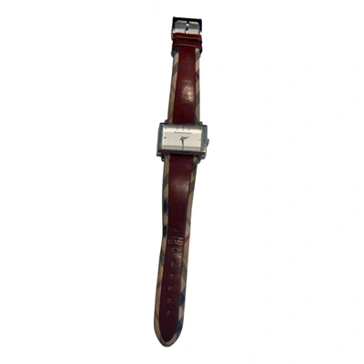 Pre-owned Burberry Watch In Burgundy