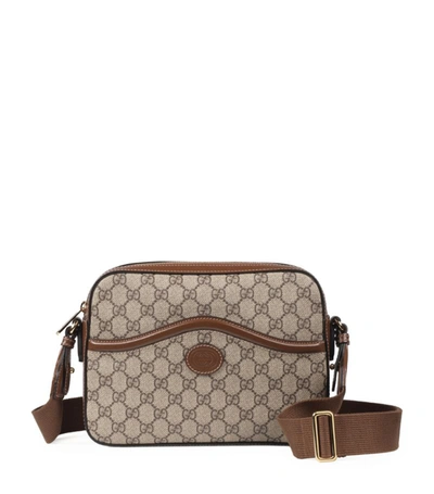 Gucci Gg Supreme Messenger Bag In Neutrals