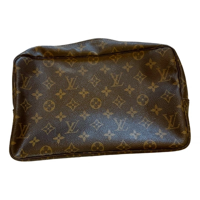 Pre-owned Louis Vuitton Leather Clutch Bag In Brown