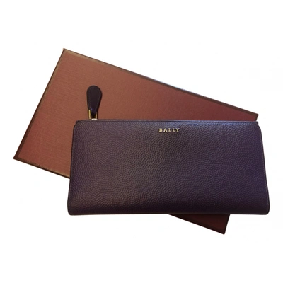 Pre-owned Bally Leather Wallet In Purple
