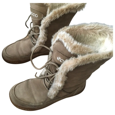 Pre-owned Ecco Leather Snow Boots In Beige
